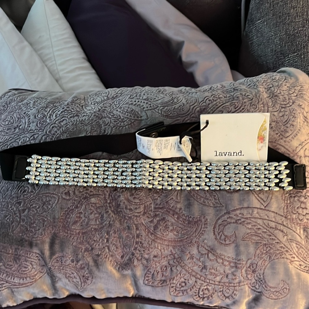NWT Lavand Black and Silver Stretch Belt